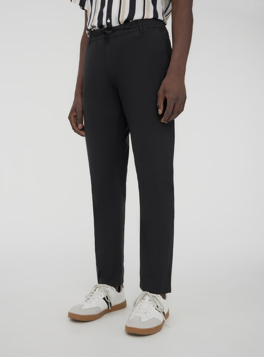 Man Long pants
