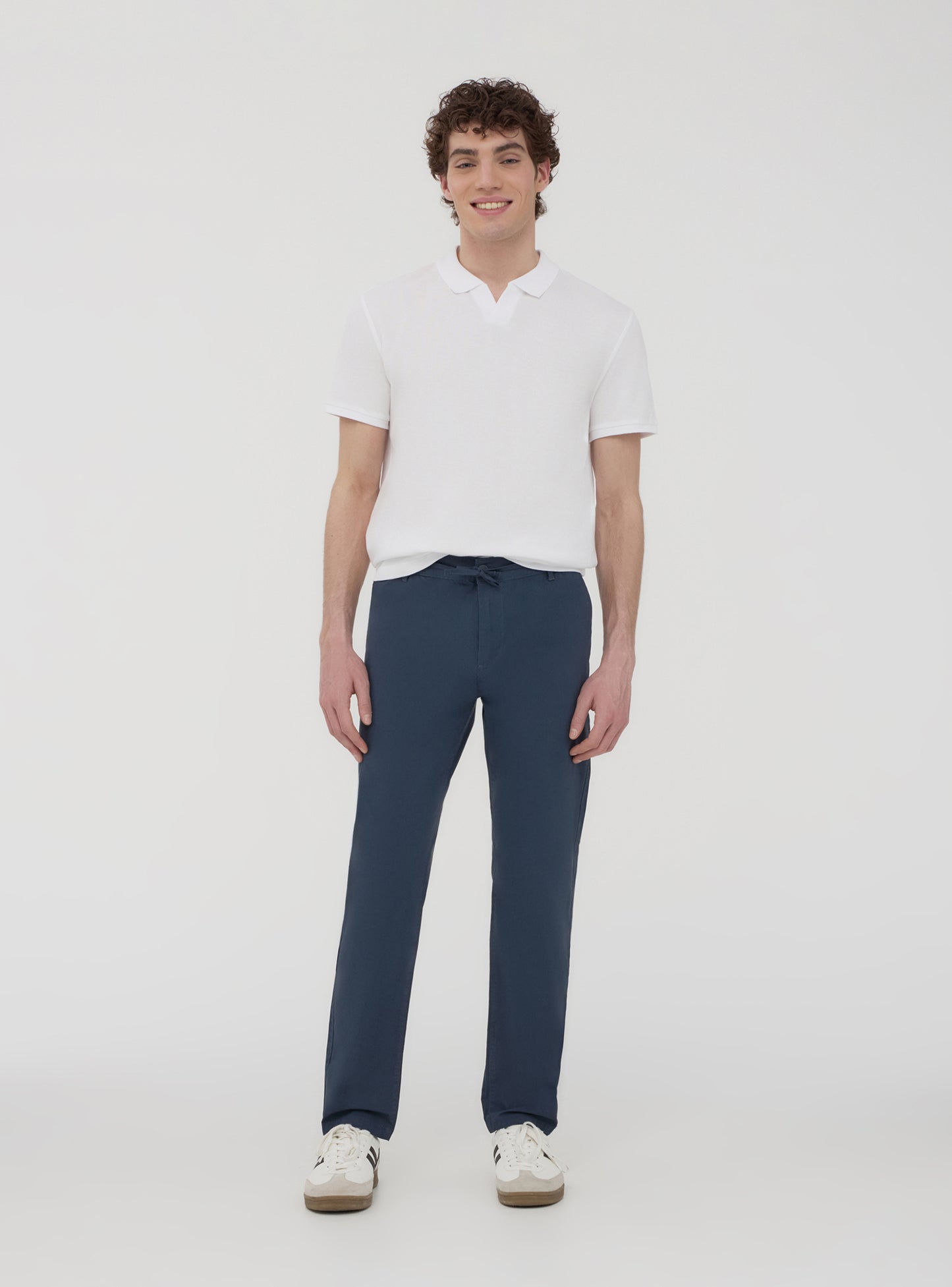 Man Long pants