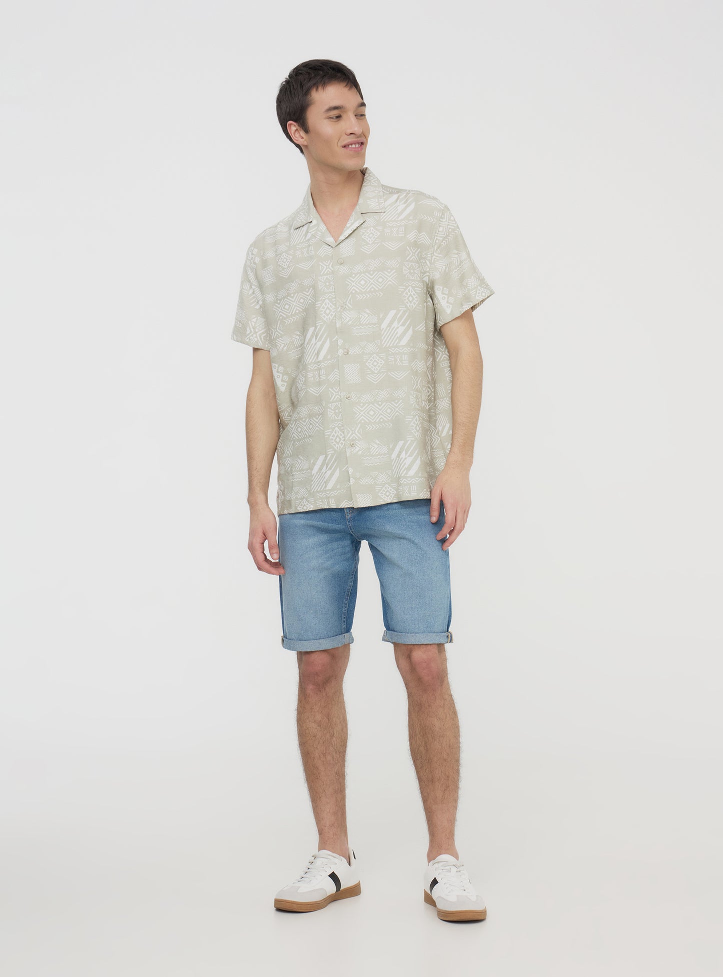 Man Short-sleeved shirt