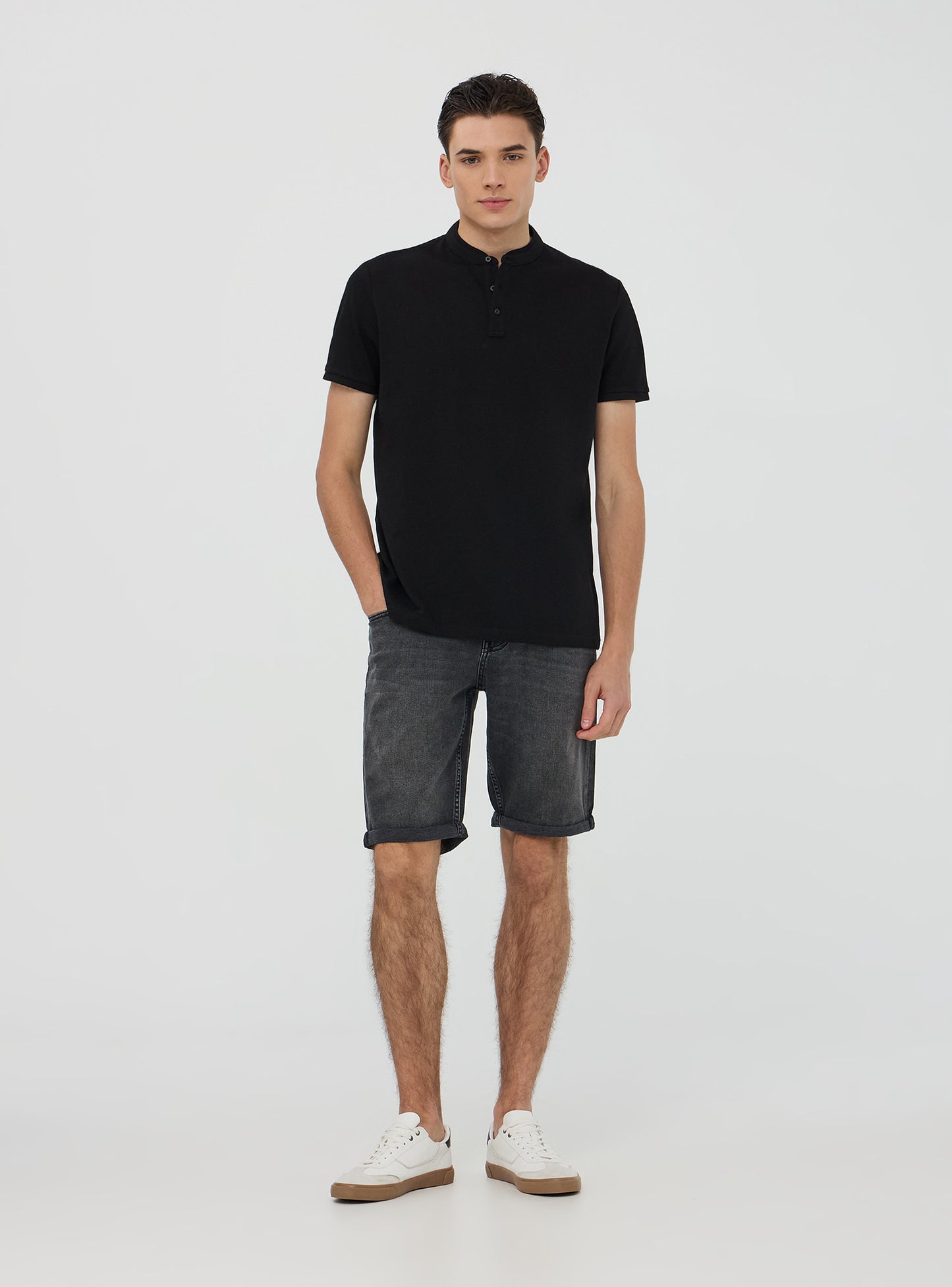 Man Short pants jeans