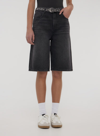 Woman Short pants jeans