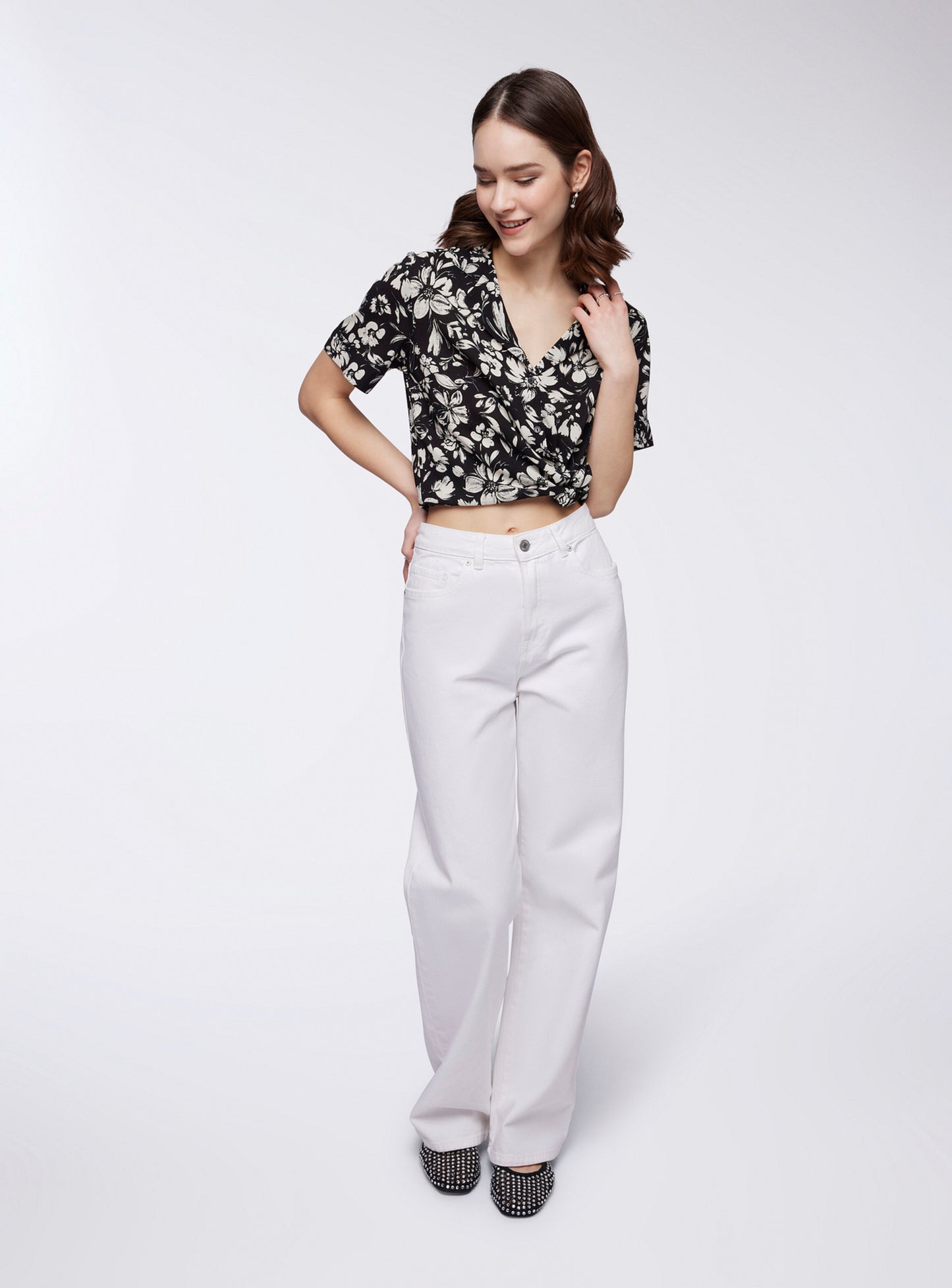 Woman Short-sleeved Shirt