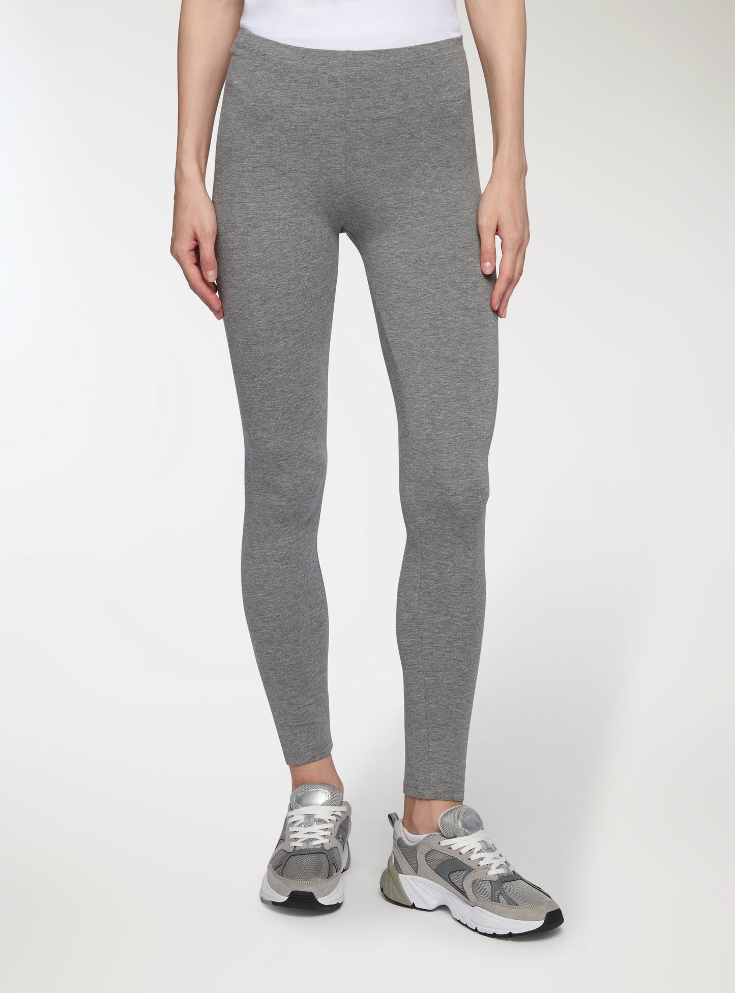 Woman Full-length leggings