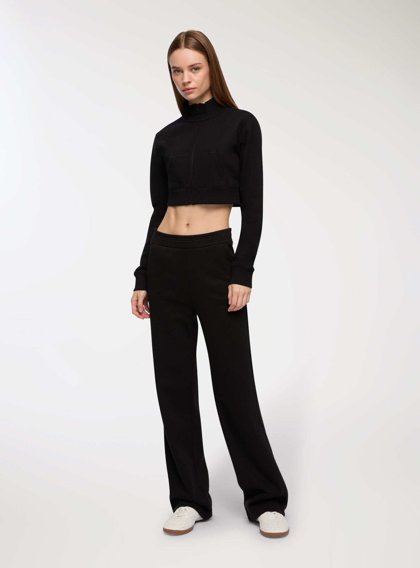 Woman Full-length gym pants