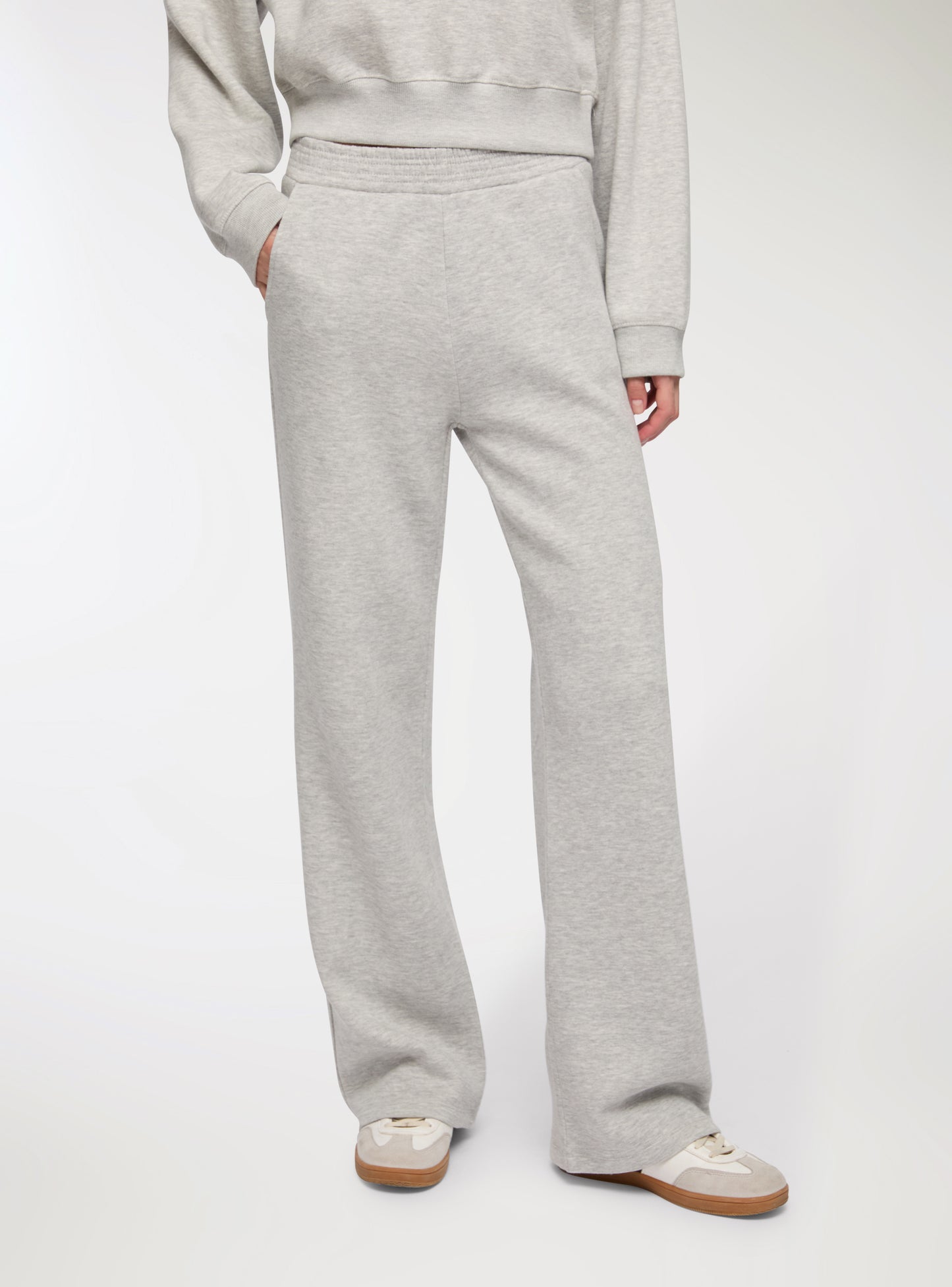 Woman Full-length gym pants