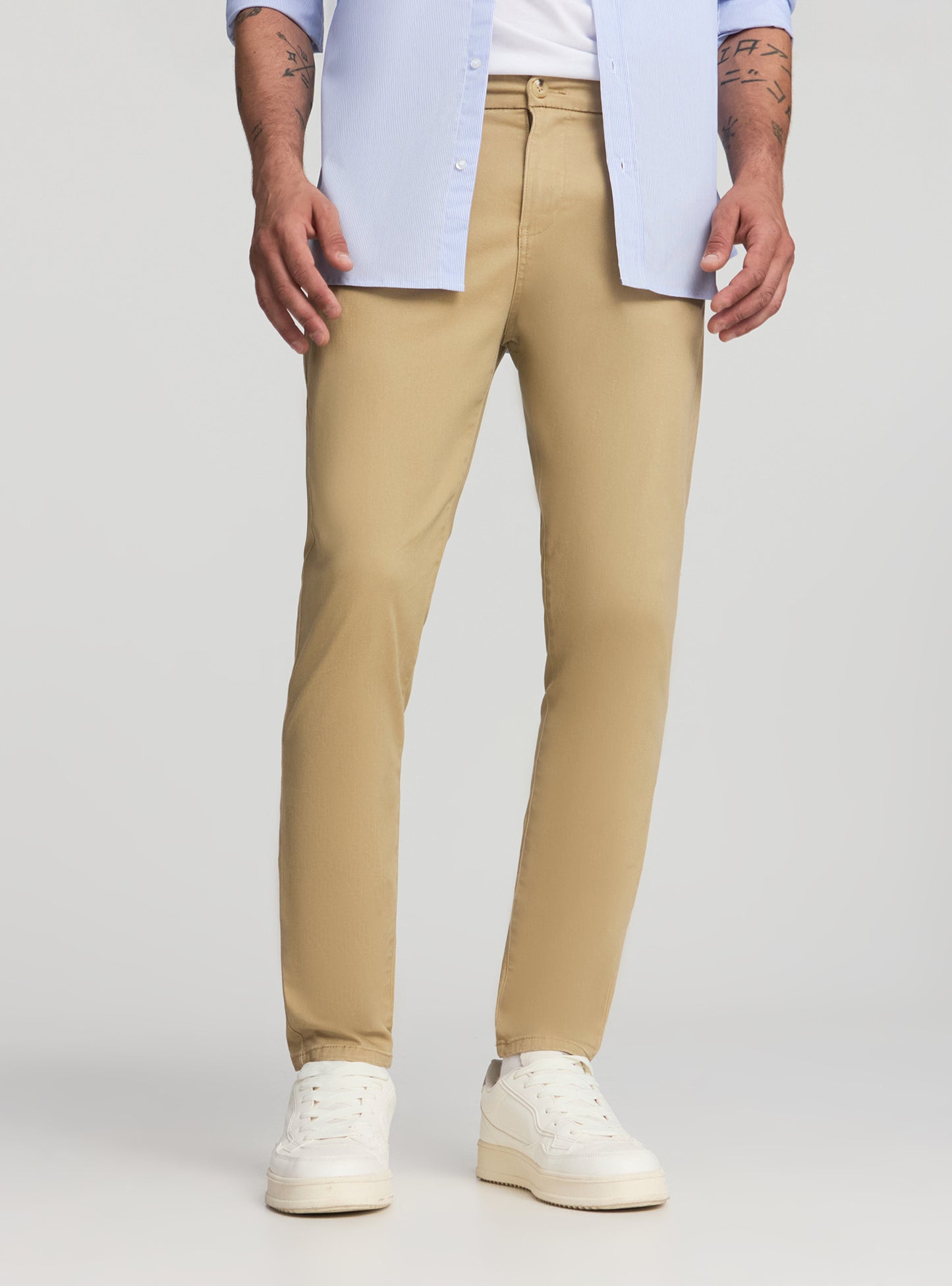 Man Long pants