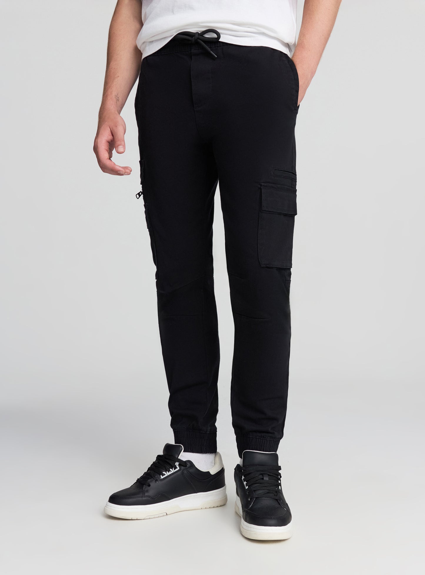 Man Long pants