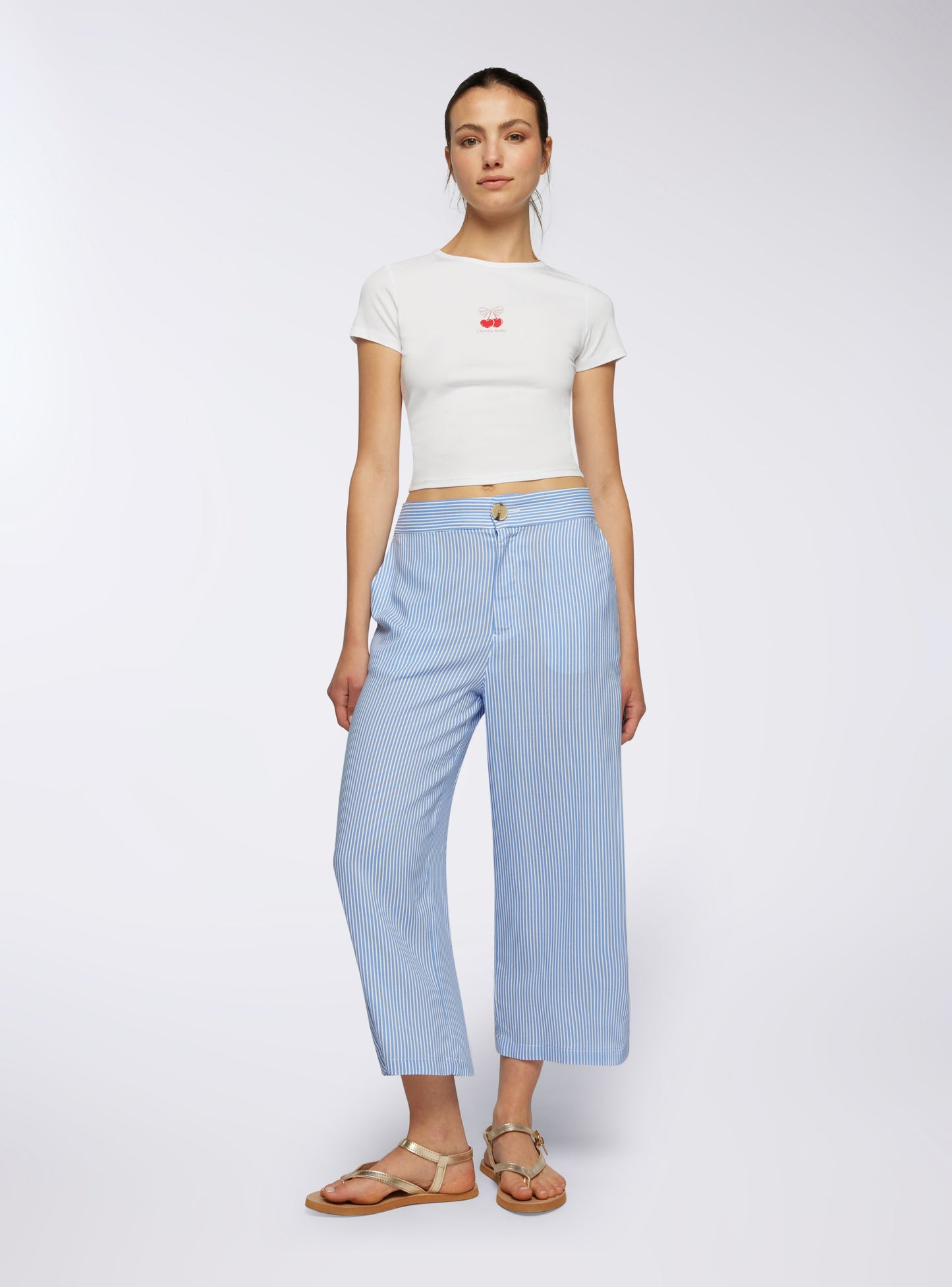Woman Short-sleeved T-shirt