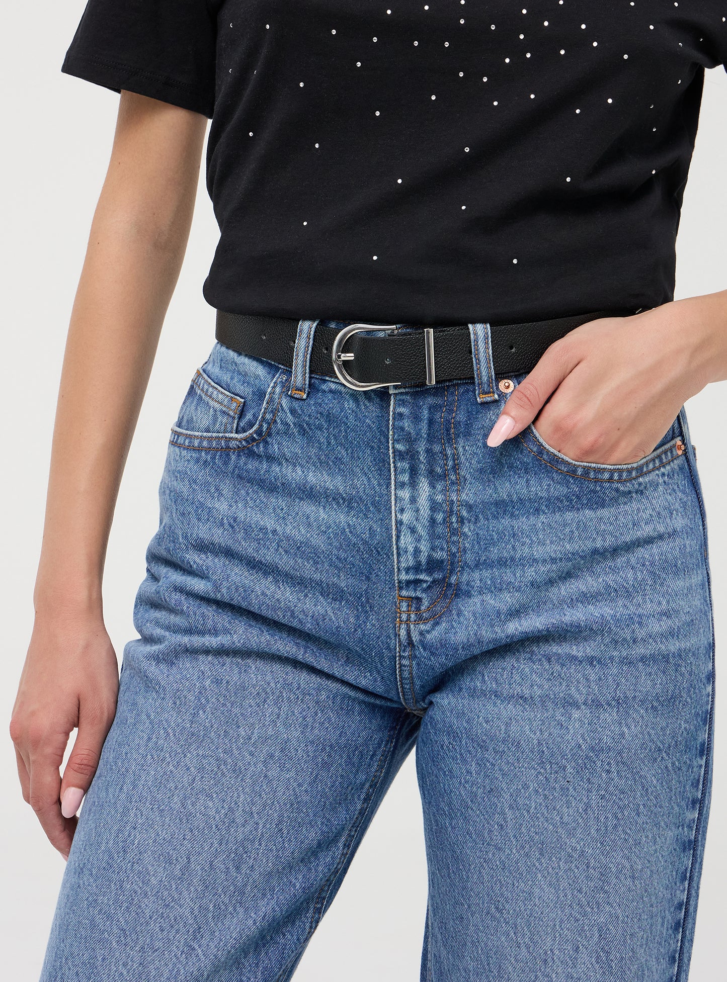 Woman's Belt