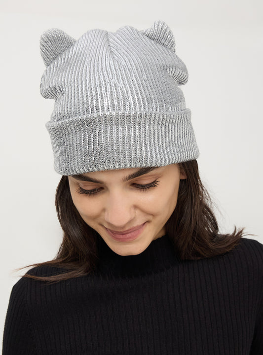 Woman Small-Hat