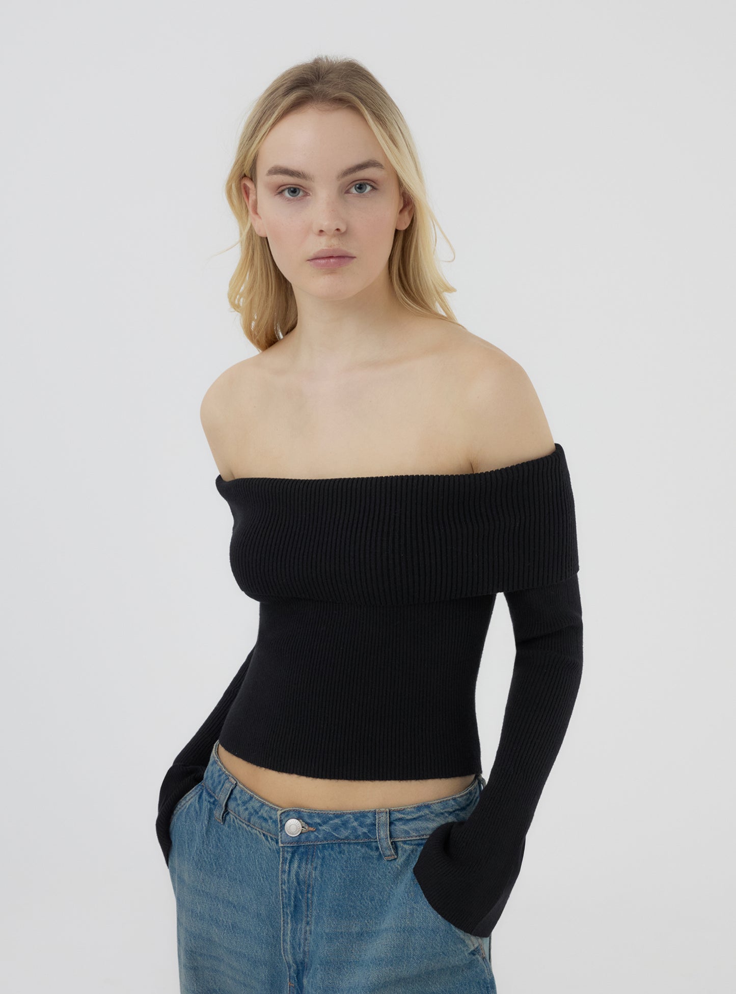 Woman Sweater 3-5