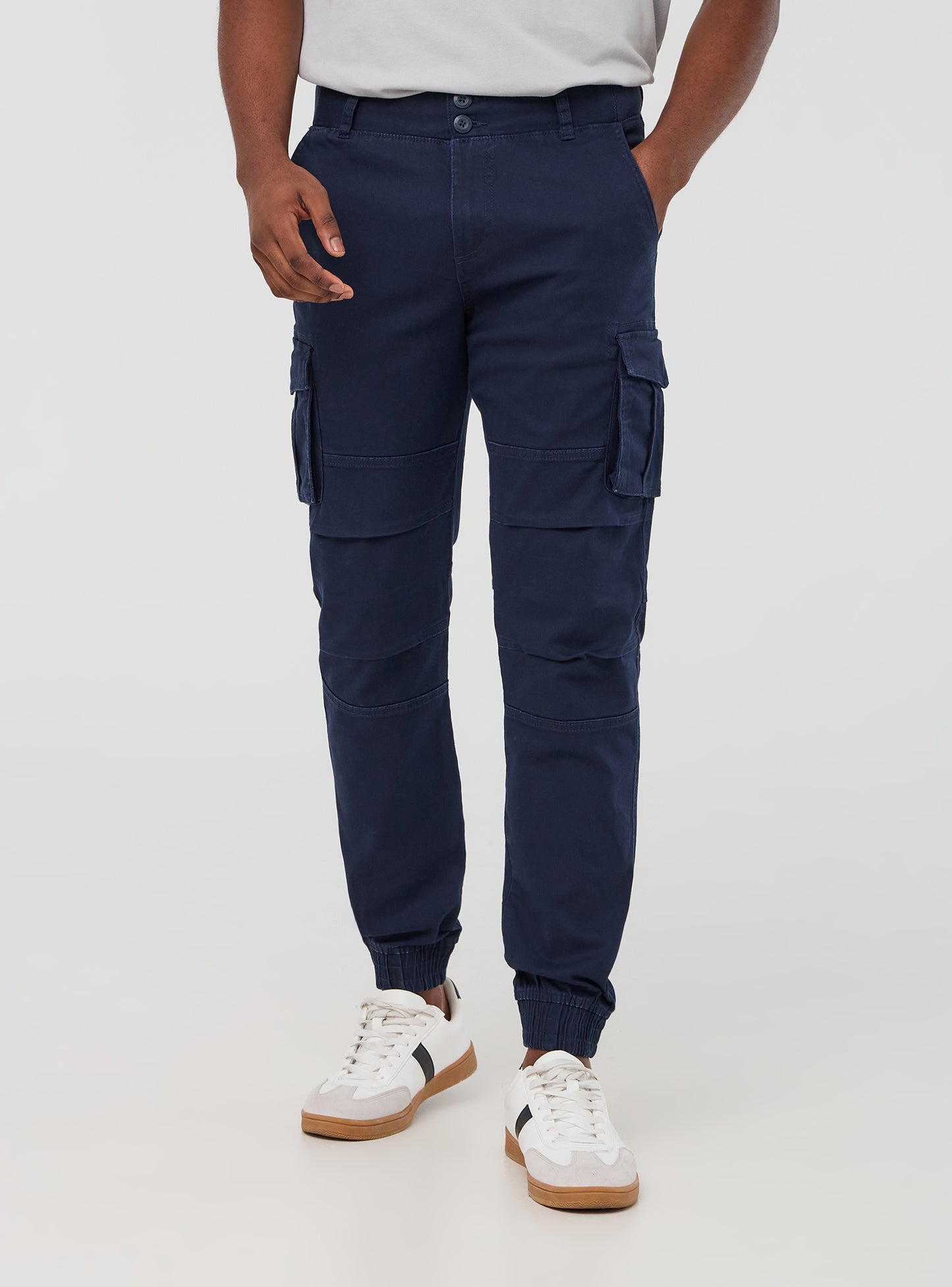 Man Long pants