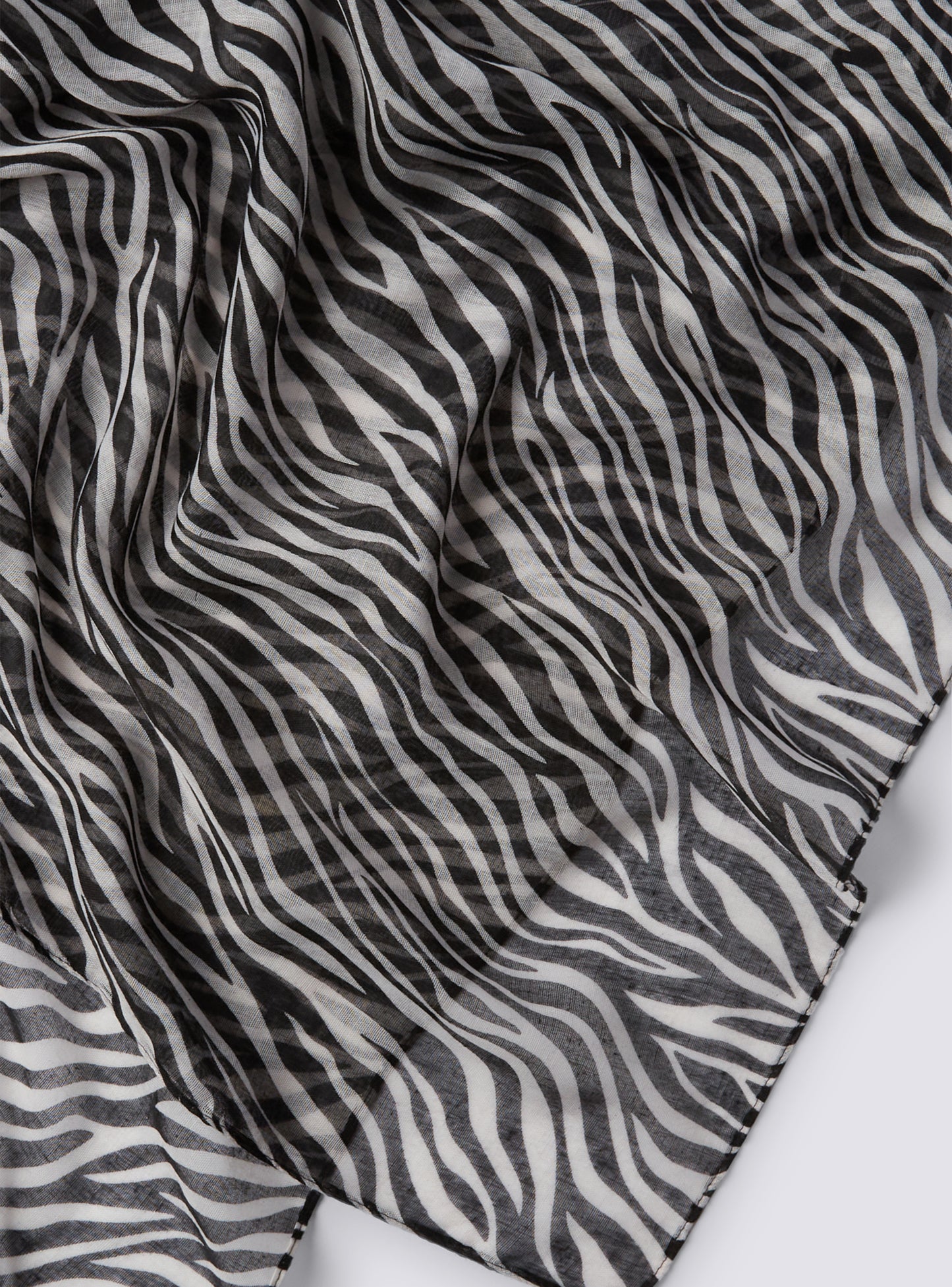 Woman Scarves/Foulard