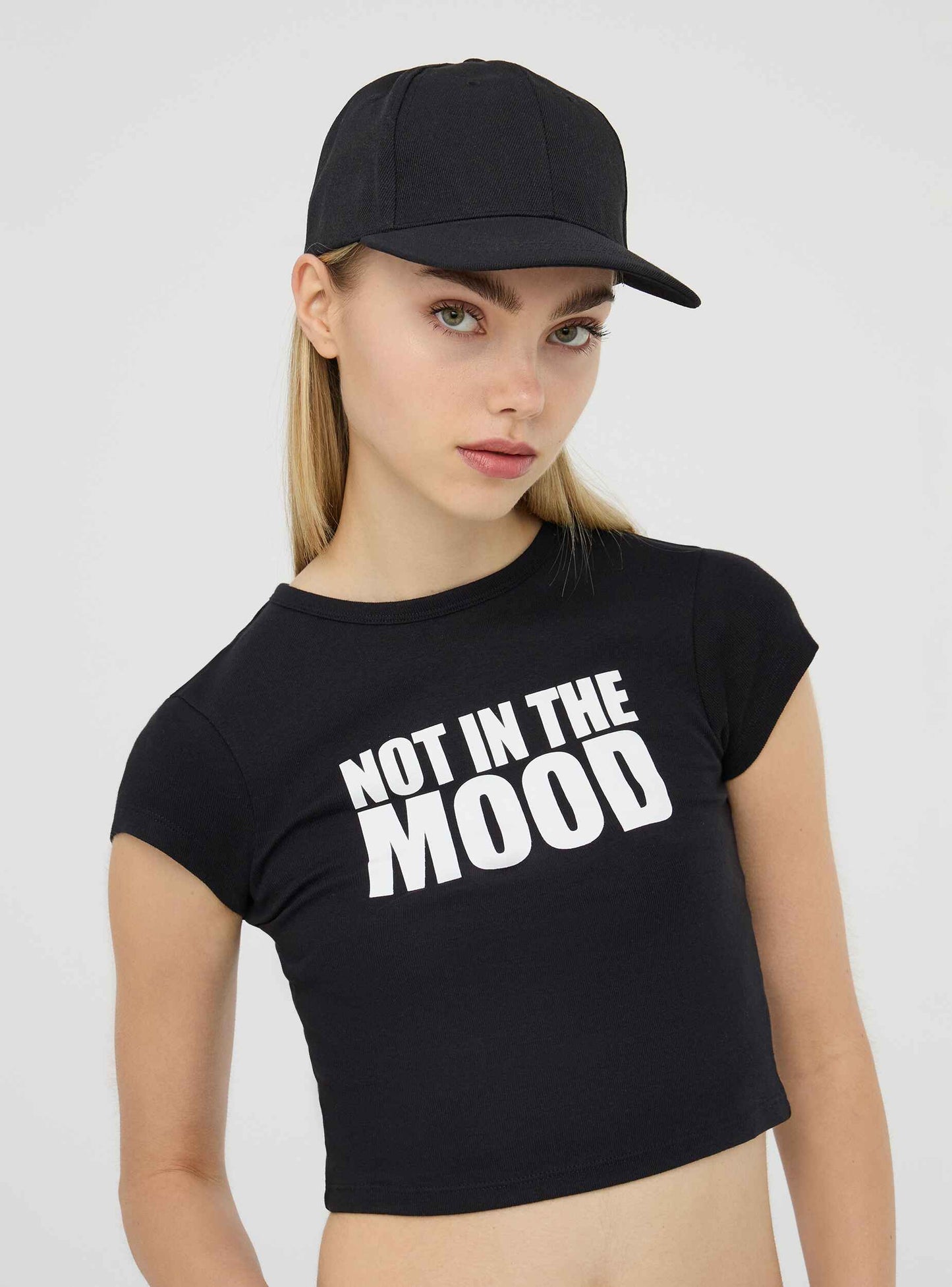 Woman Small-Hat