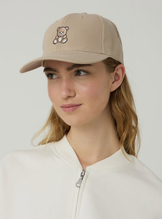 Woman Small-Hat