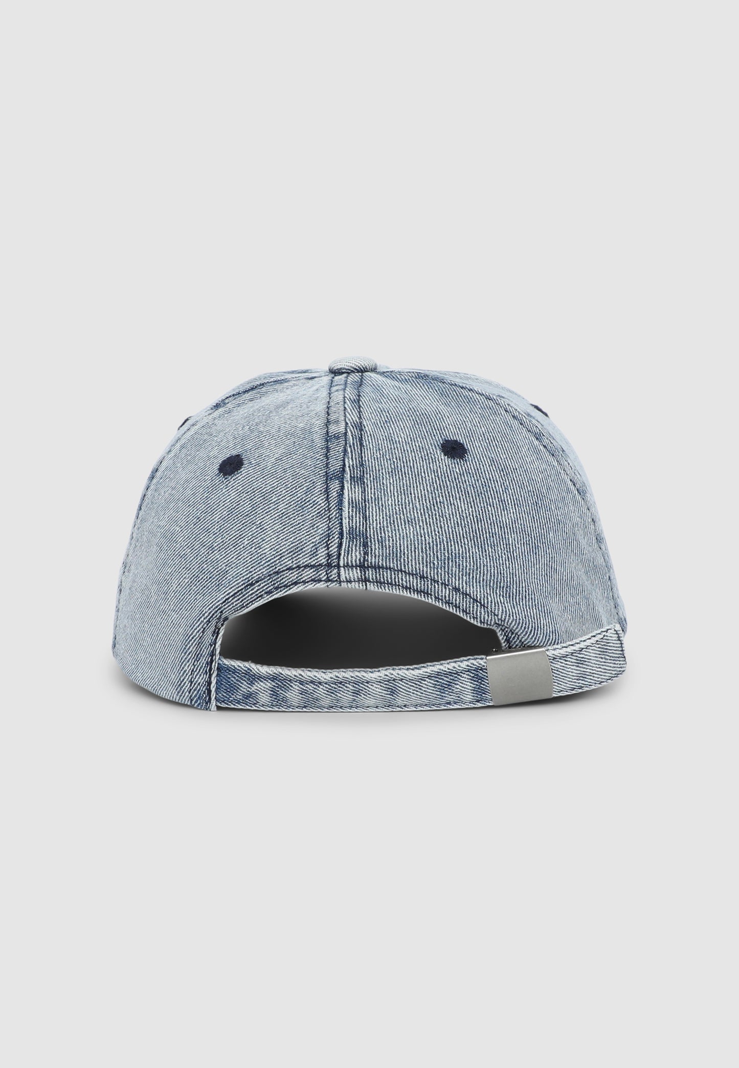 Woman Small-Hat