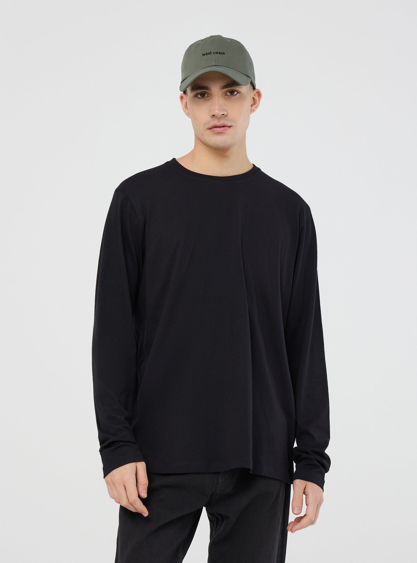 Man Long-sleeved T-shirt