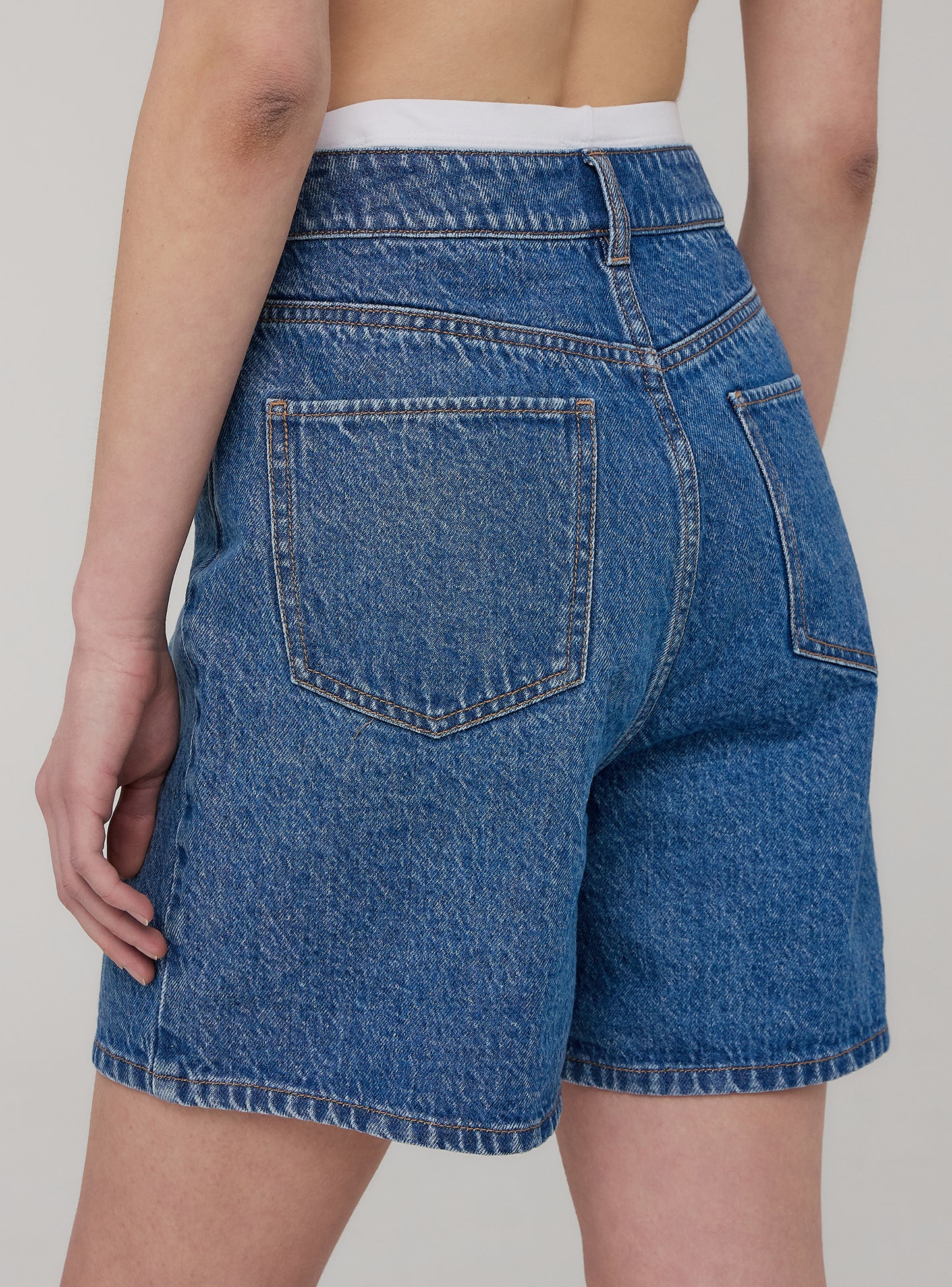 Woman Short pants jeans
