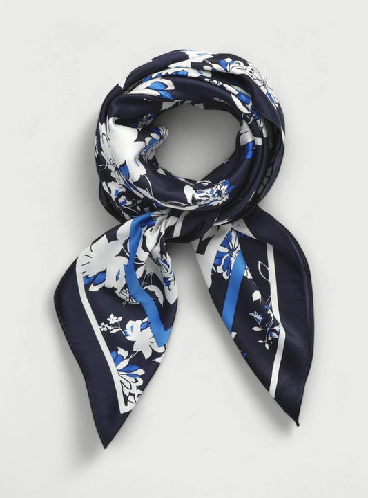 Woman Scarves/Foulard
