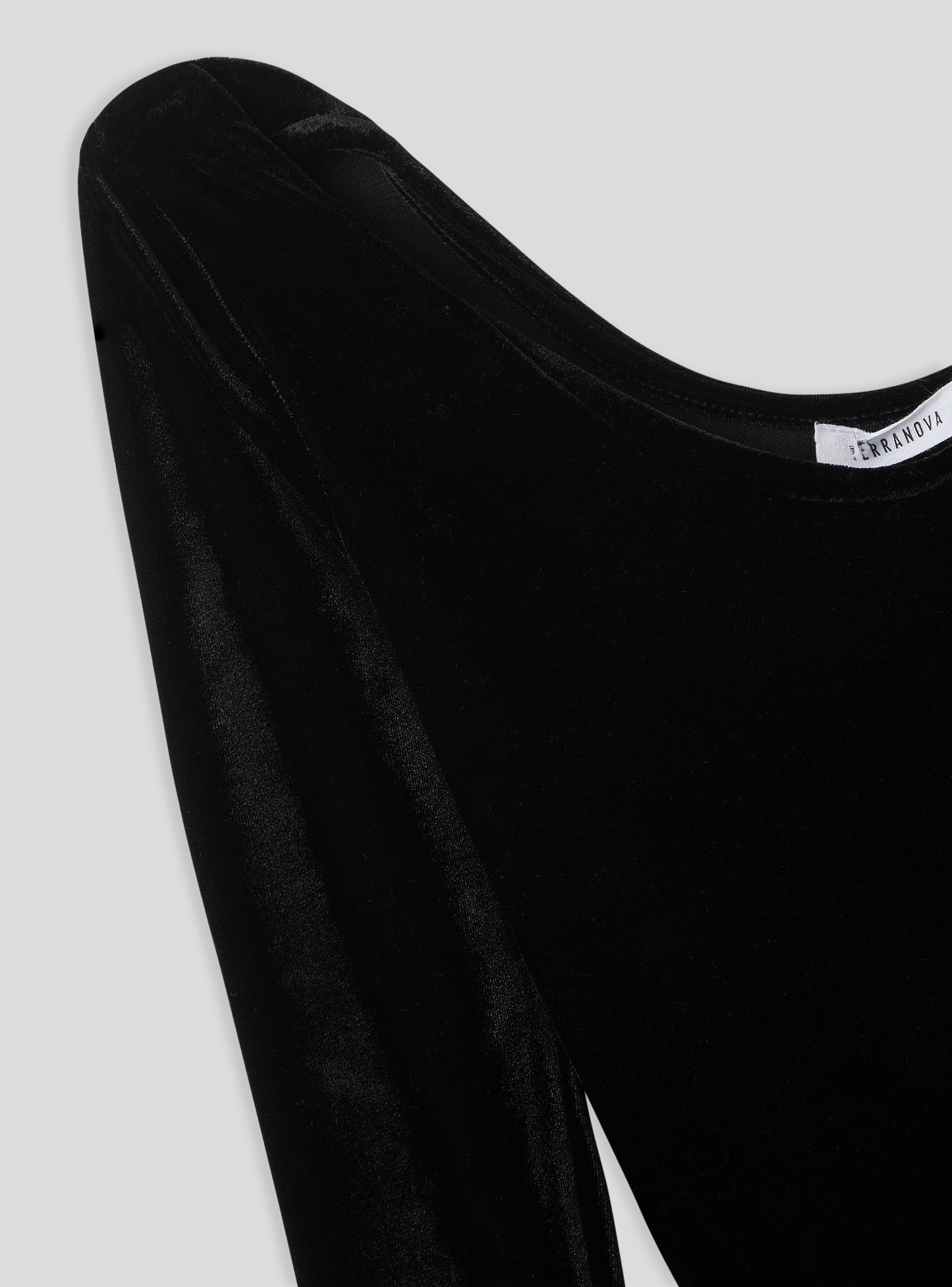 Woman's  Dress