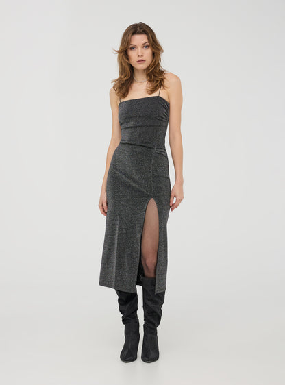 Woman's  Dress