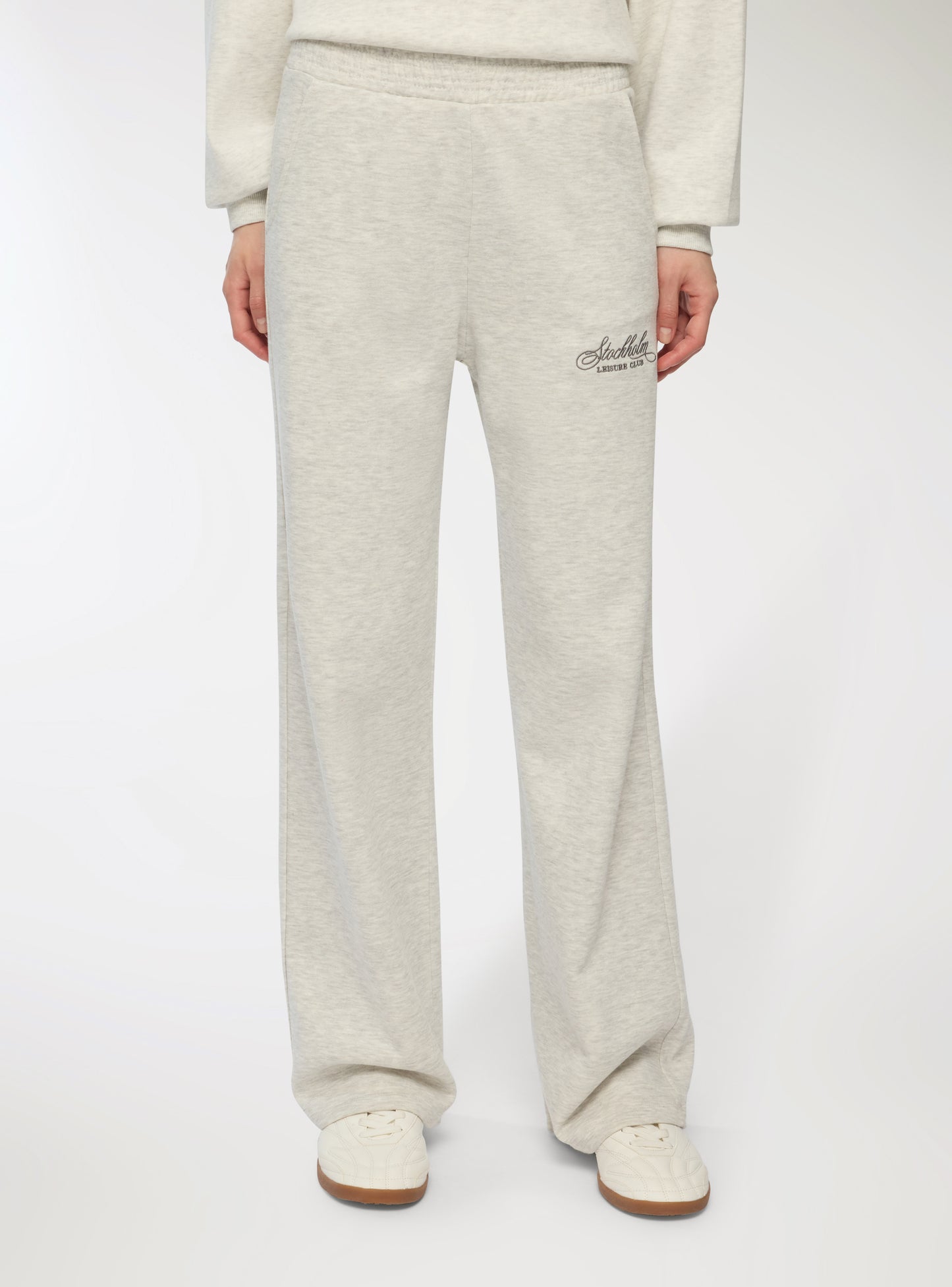 Woman Full-length gym pants