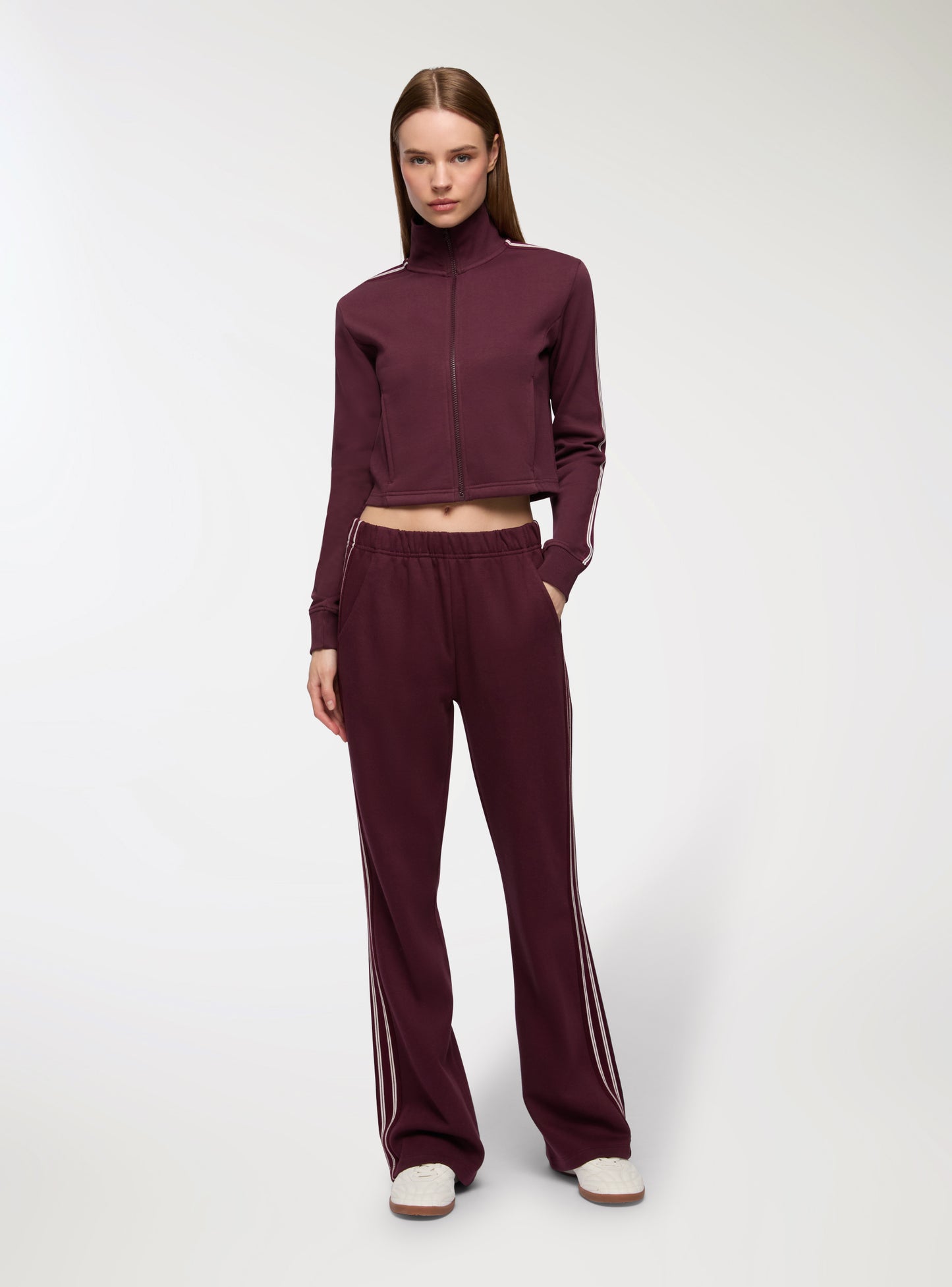 Woman Full-length gym pants