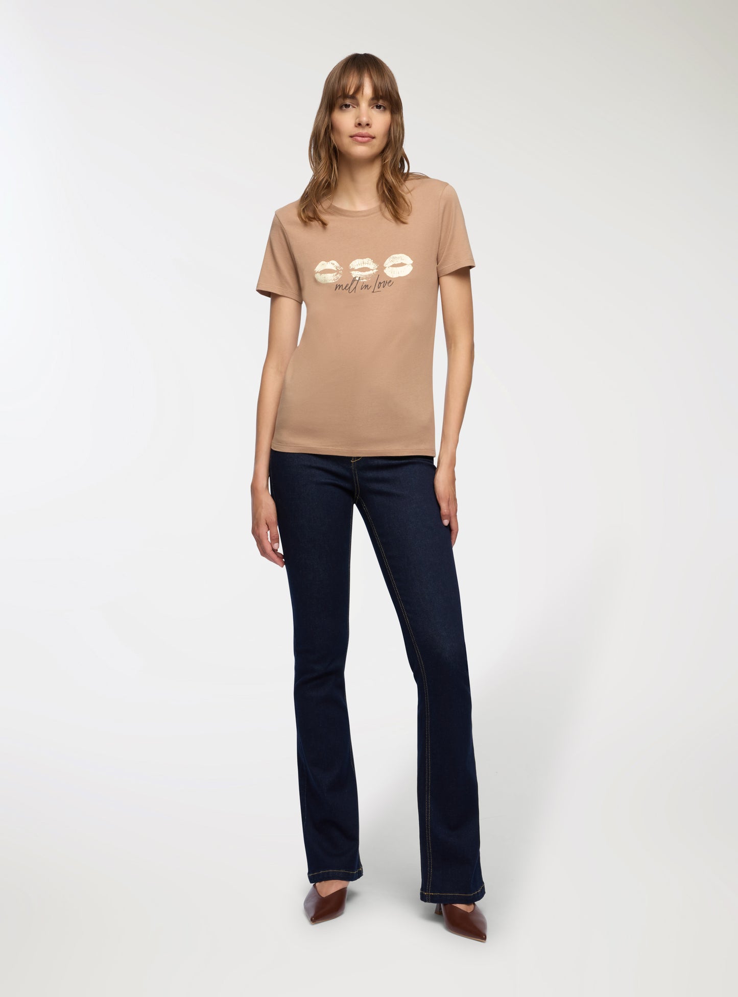 Woman Short-sleeved T-shirt