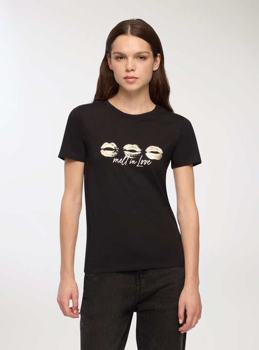Woman Short-sleeved T-shirt