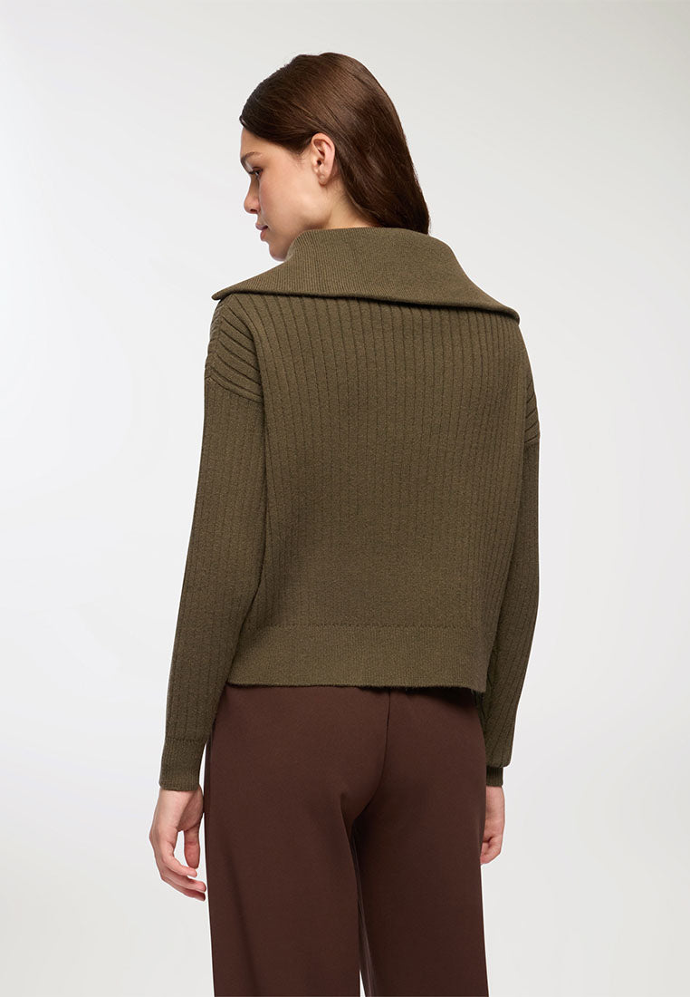 Woman Sweater 3-5